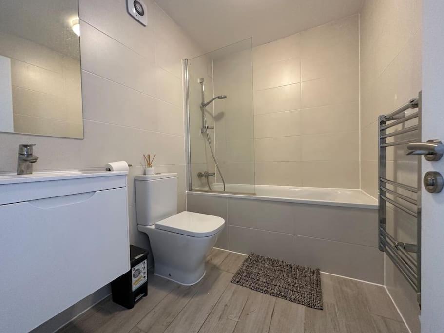 Newly Refurbished Luxury 3 Bedroom Apartment London Eksteriør bilde